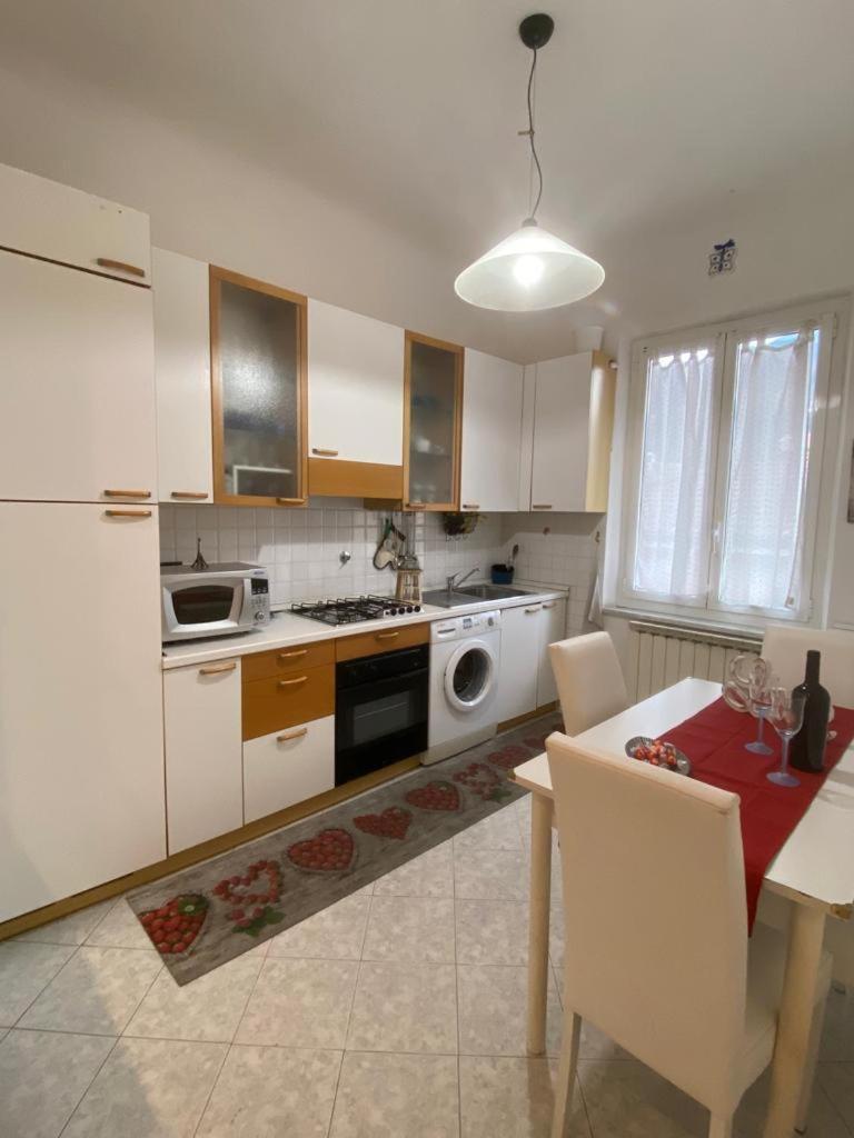 Glitter Apartment La Spezia